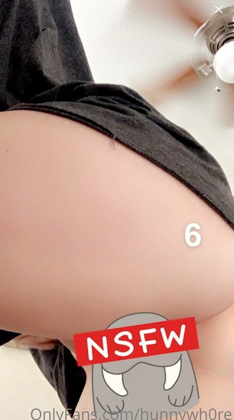 Hunnywh0re star adult images