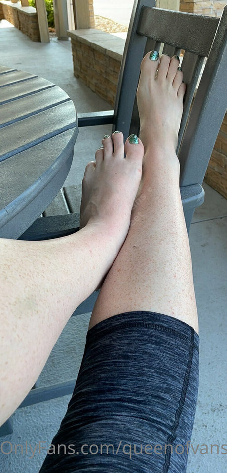 boobs sucking onlyfans pretty image