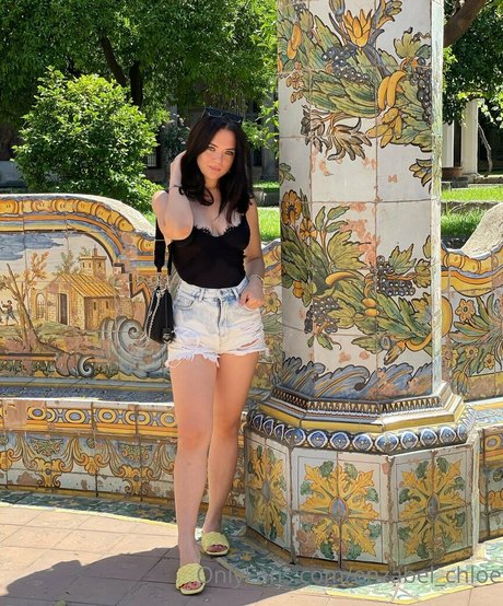 enzabel chloe xxx pornstar galleries