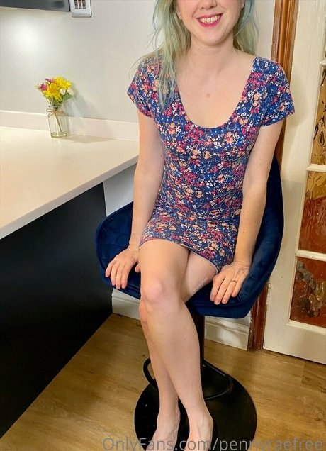 pennyraefree model pretty photo