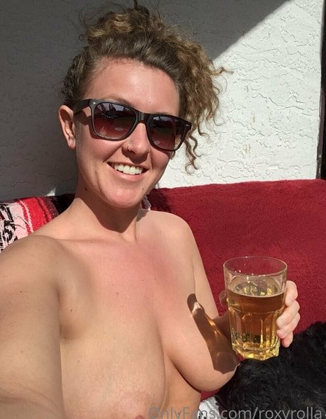 roxyrolla erotic actress image