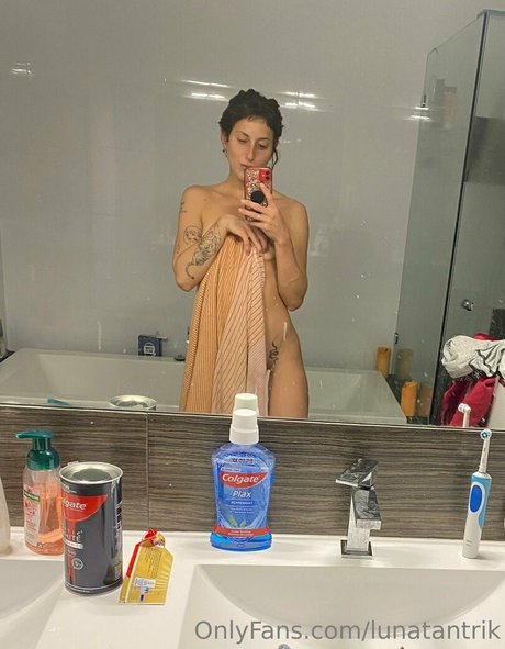 lunatantrik star hot gallery