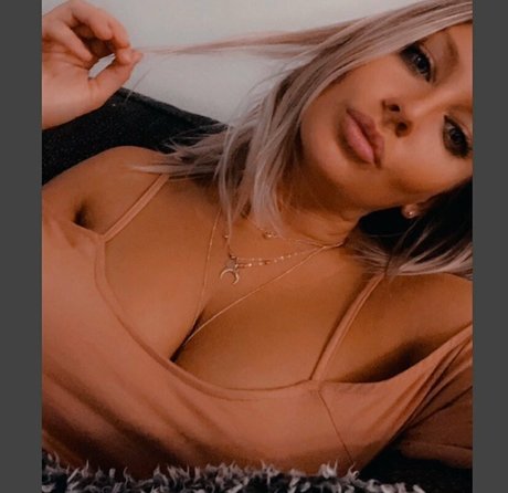 xxkinkykandixx star art photo