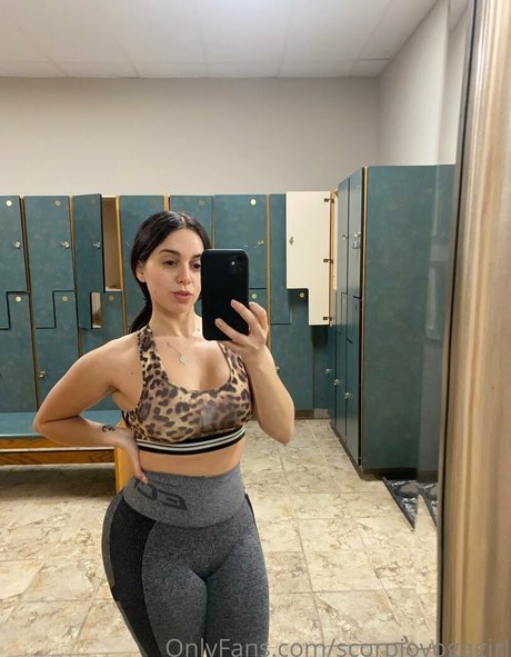 scorpioyogagirl star art img