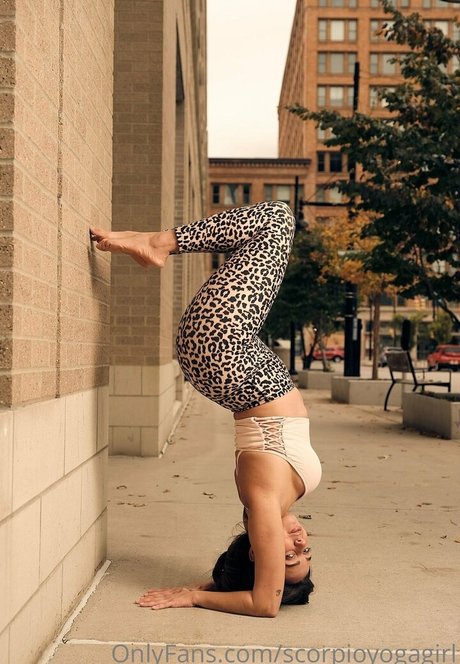 scorpioyogagirl nudes pornstar gallery