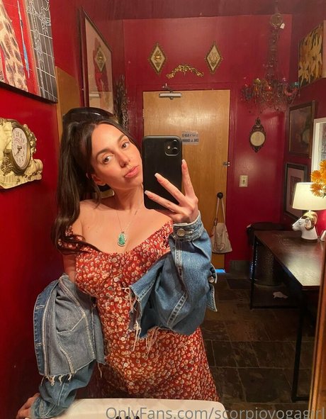 scorpioyogagirl model adult archive