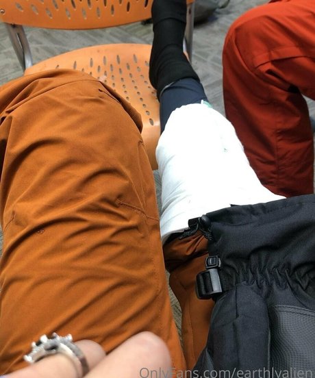 earthlyalien erotic pornstar images