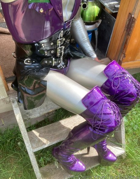 luciulatex top pornstar picture