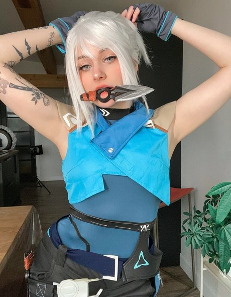 Ri Care porn actress image