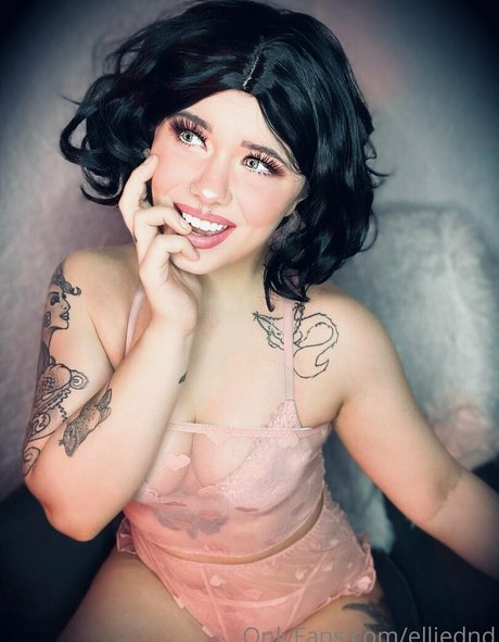 EllieDND nude pornstar image
