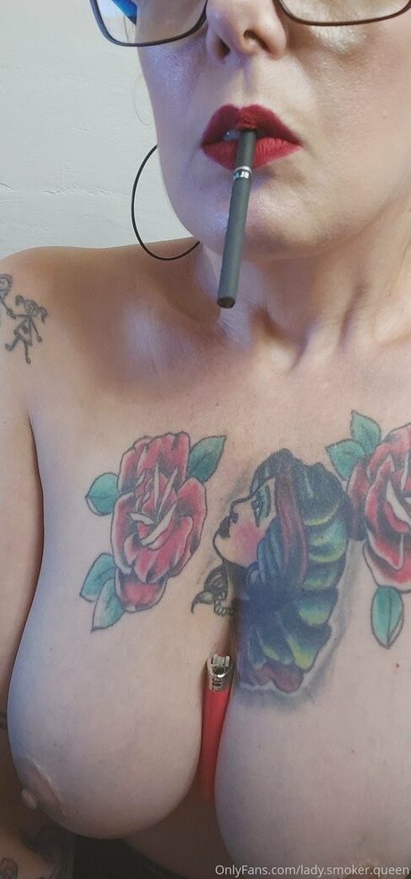 lady smoker queen star nice images