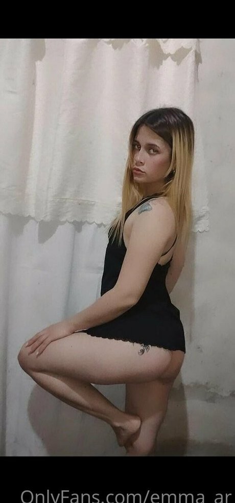 emma ar exclusive model images