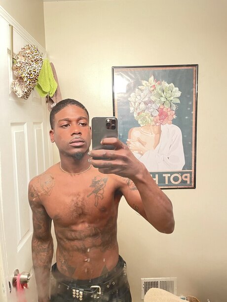 thebiggestbilly model pornographic images