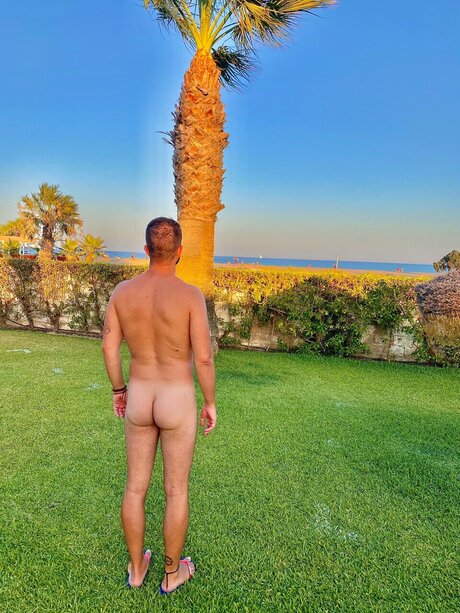 albertall erotic model photo