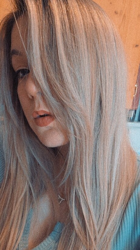 EllieRae top actress photos