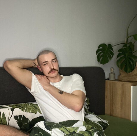 Lukas hot actress pic