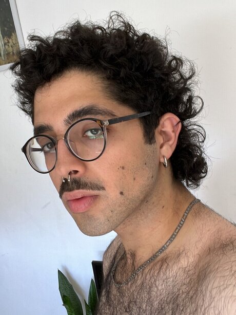 u15492015 star xxx pic