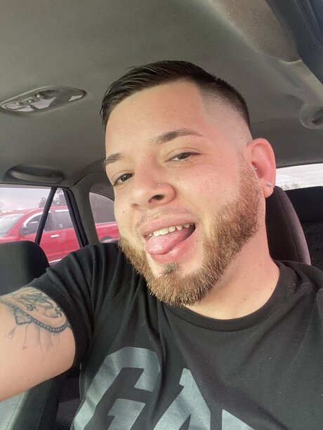 Nando Santiago free pornstar image