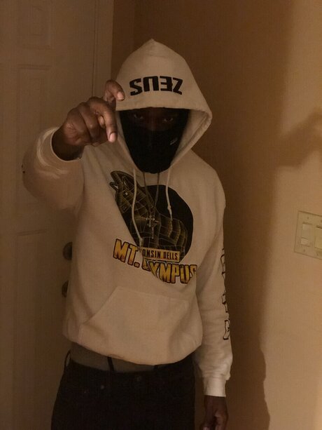 lilchucky sex model images