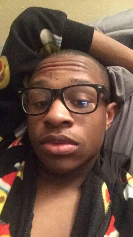 Mookers1738 perfect star photo