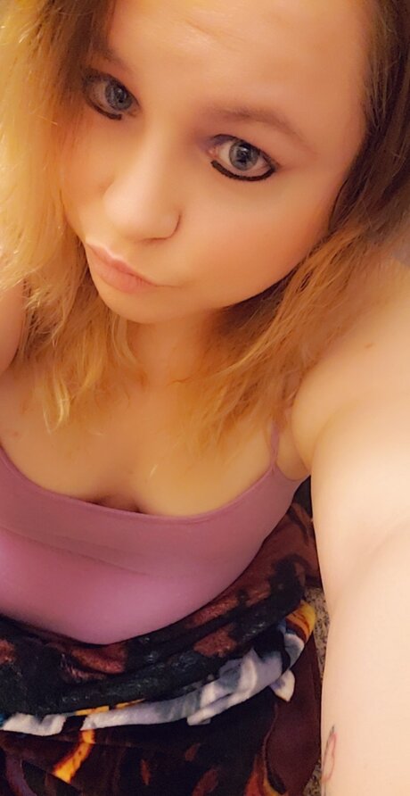 Krysta Lundgren star top pictures