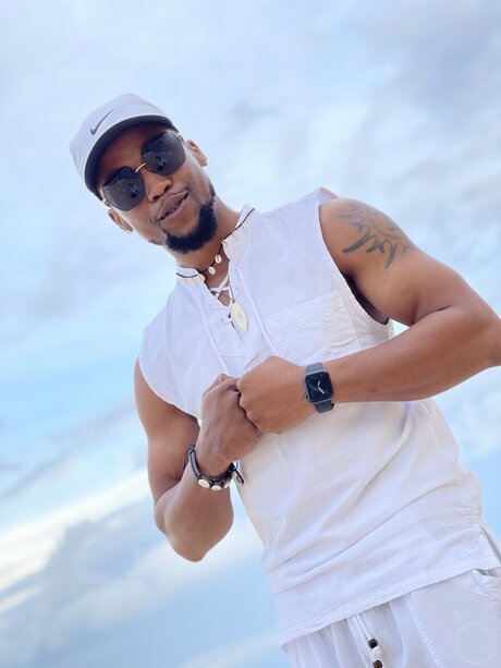 Mr Too Deep pornstar xxx gallery