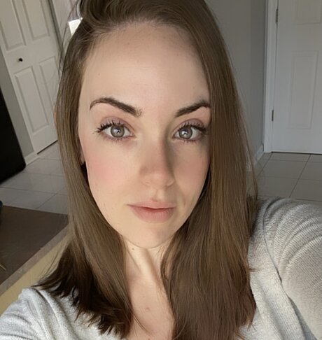 Deanna pretty model images