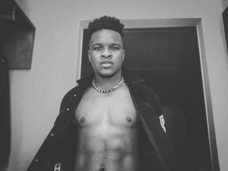 MrLuvkng model hot photos