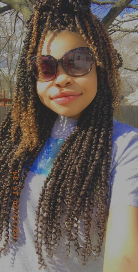 lexiiana_ star beautiful pic