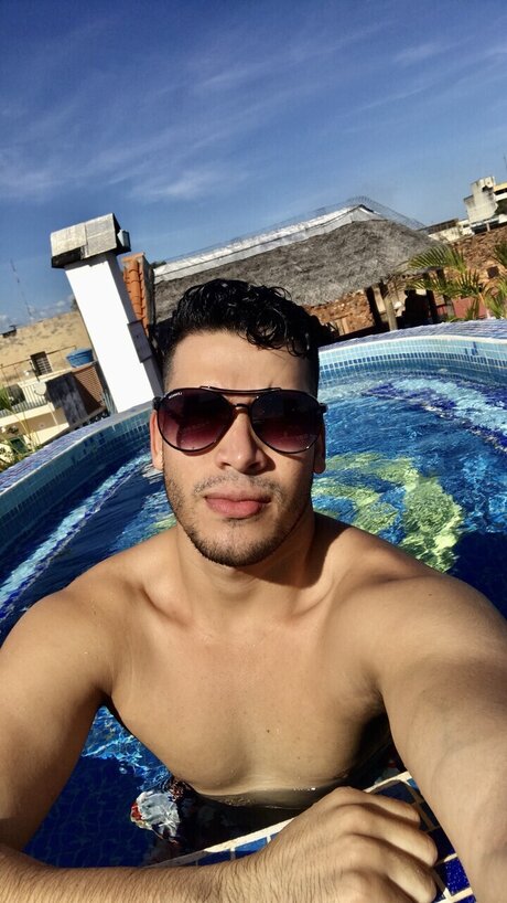 Maykol exclusive model gallery