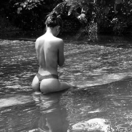 Linda Rodriguez pornstar sexy picture