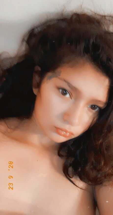 Keepi__Loves beautiful model picture