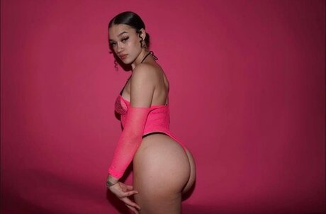 4oreignLuv pornstar art pics