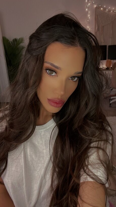 FoodBabyBaby high quality actress photo