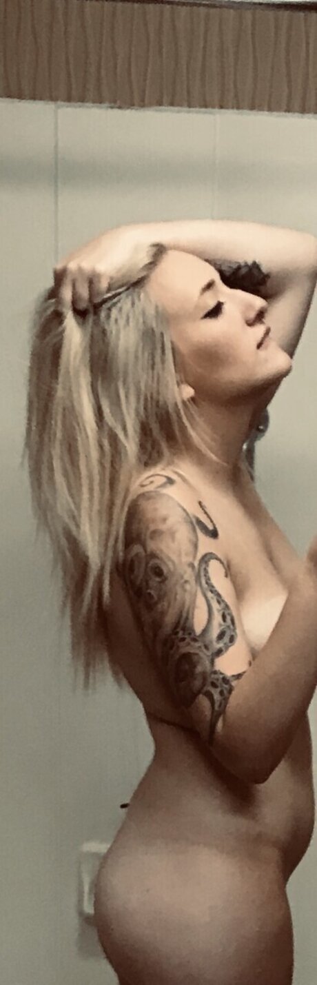 Tequires Only porn actress picture