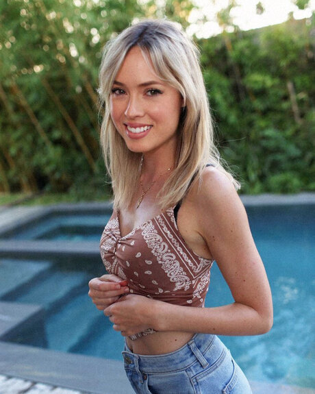 Jessi Swerve pornographic star gallery