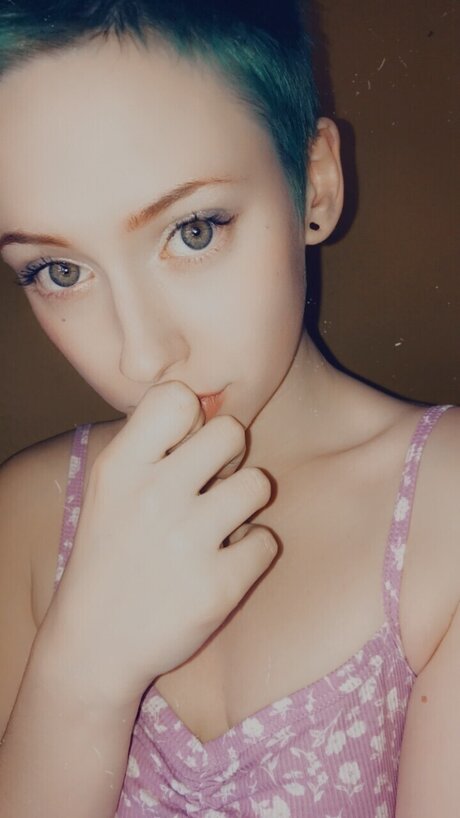 TheMagentaMushroom pornstar beautiful images