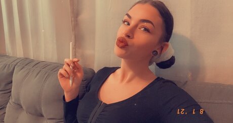 AcidBxrbie porn model pic