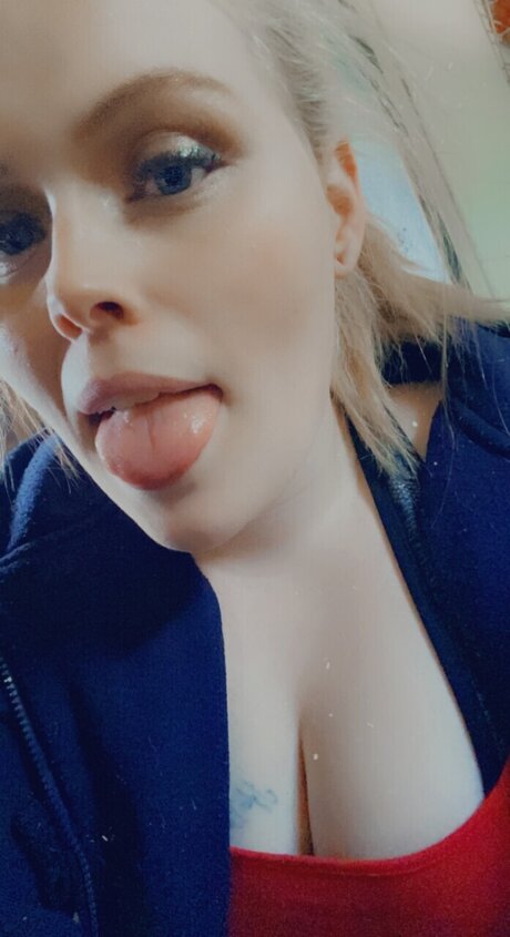 White Girl art pornstar photo