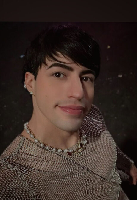 New Jeff pretty model photo