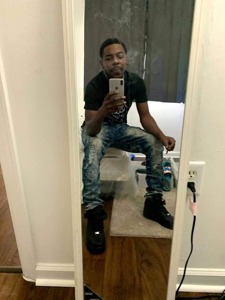 Thevibe ent xxx model pictures