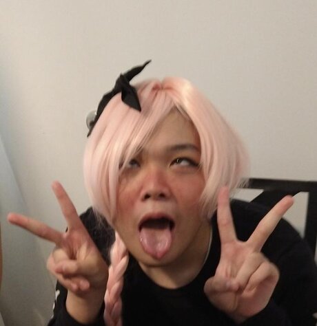 SnowlockHolmes model high quality picture