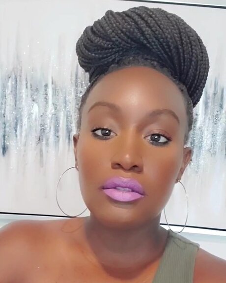 Reneeashley92 high quality model img