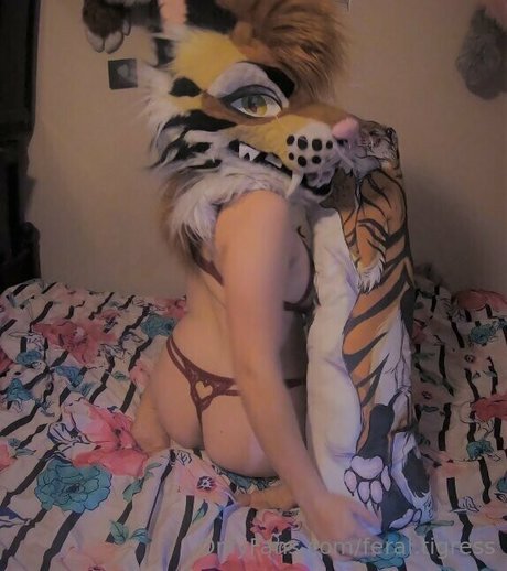 feral tigress model hot image
