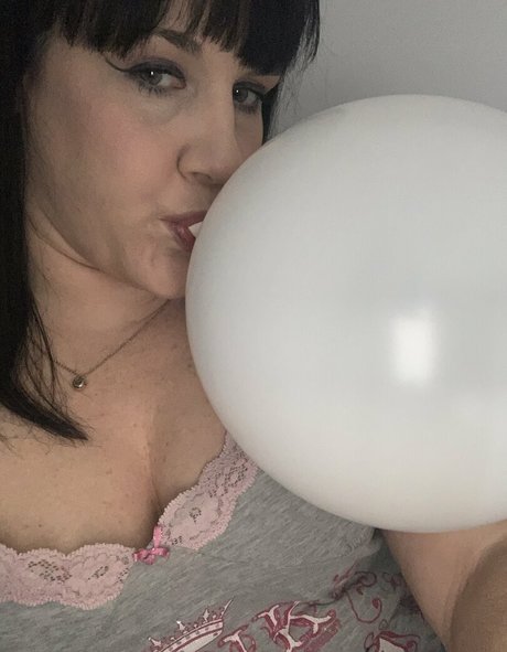 chezzmanifestation adult star galleries