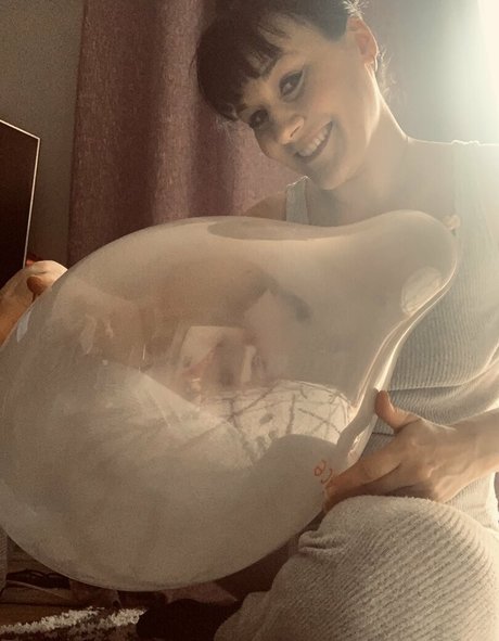 chezzmanifestation nice actress images