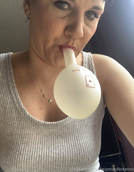 chezzmanifestation free actress image