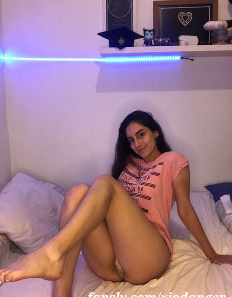 XioDanger model best pic