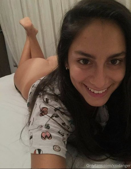 XioDanger free actress photo