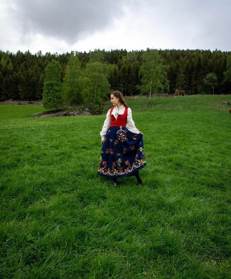 Raineemery pornstar images